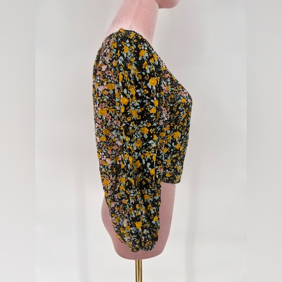 NWT BCBGeneration Floral Blouse - Picture 9 of 16